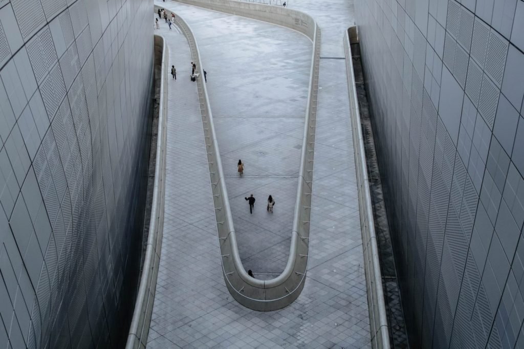 modern-architecture-e1669347929184