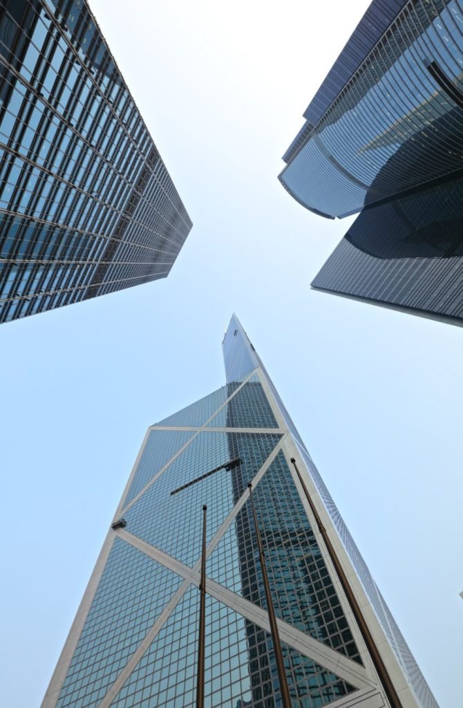 modern-skyscraper-e1669347659576